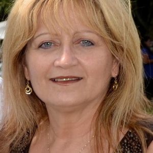 Meet your Posher, Guylaine